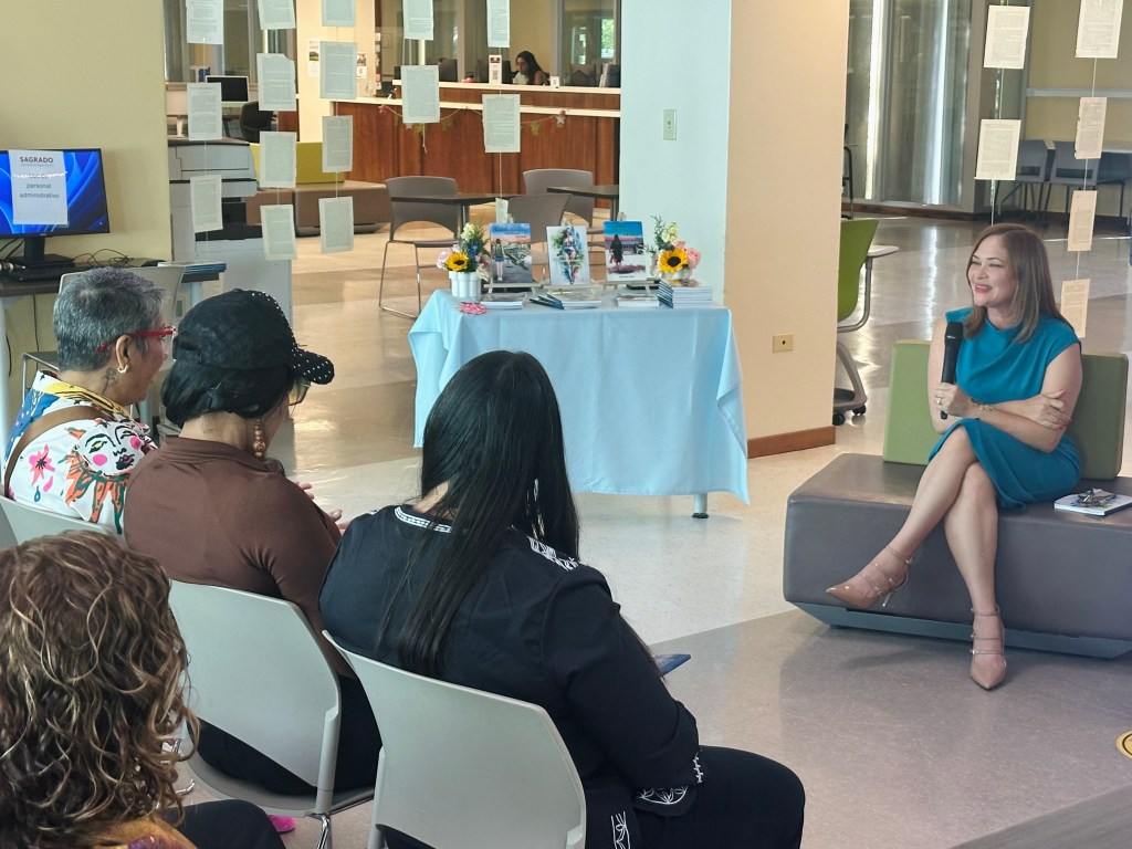 Brenda Díaz presenta «Placer Boulevard» en Voces de&nbsp;Papel